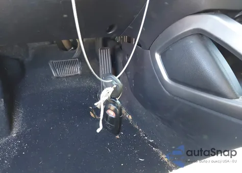 2014 Hyundai Veloster Base W/Black z USA, uszkodzony, nr VIN KMHTC6AD7EU207151